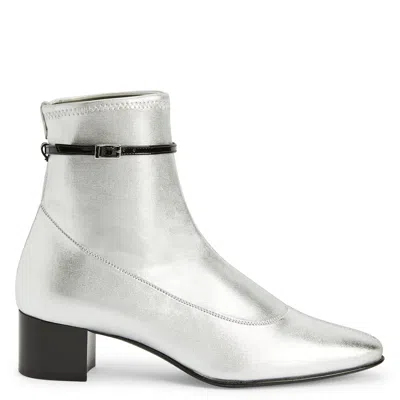 Giuseppe Zanotti Sallie In Black