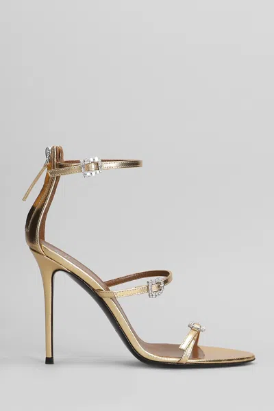 Giuseppe Zanotti Sandals In Gold Patent Leather