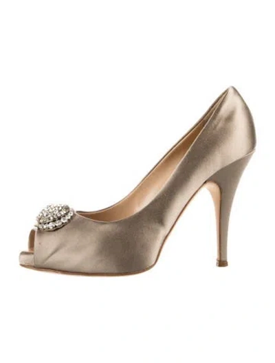 Pre-owned Giuseppe Zanotti Satin Crystal Embellishments Pumps In Grey
