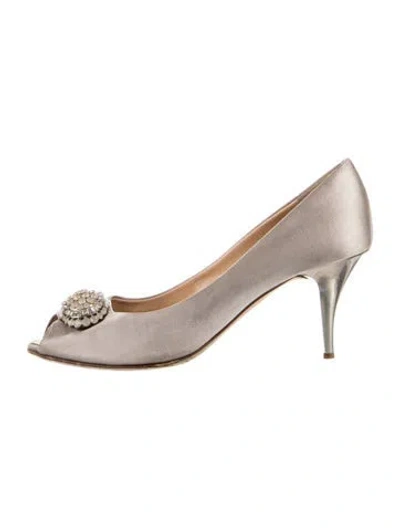 Pre-owned Giuseppe Zanotti Satin Crystal Embellishments Pumps In Grey