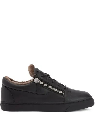 Giuseppe Zanotti Shearling-trimmed Leather Sneakers In Schwarz