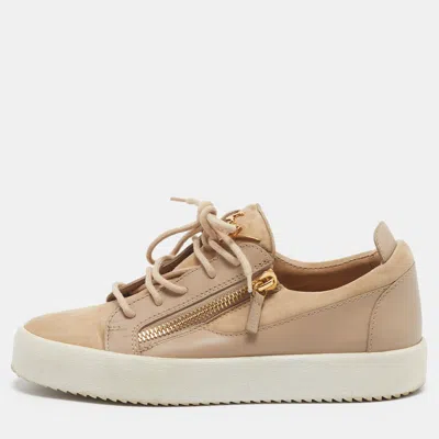 Pre-owned Giuseppe Zanotti Size 41 Beige Leather And Suede Lace Up Sneakers In Sand