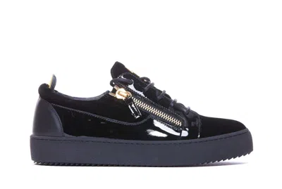 Giuseppe Zanotti Embossed-logo Calf Leather Sneakers In Black