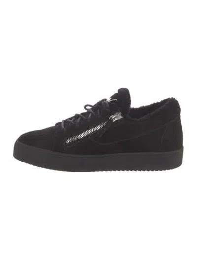 Pre-owned Giuseppe Zanotti Suede Fur Trim Sneakers In Black