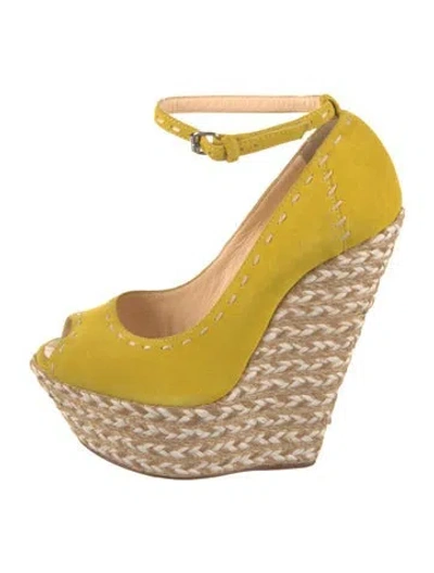 Pre-owned Giuseppe Zanotti Suede Pumps In Yellow