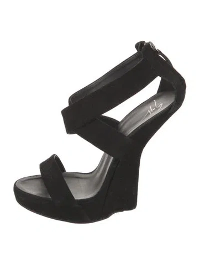 Pre-owned Giuseppe Zanotti Suede Slingback Sandals In Black
