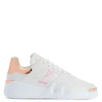 Giuseppe Zanotti Talon 07071995 In White