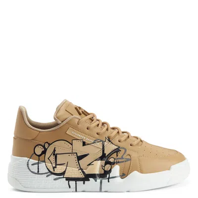 Giuseppe Zanotti Talon In Beige