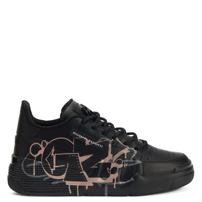 Giuseppe Zanotti Talon In Black