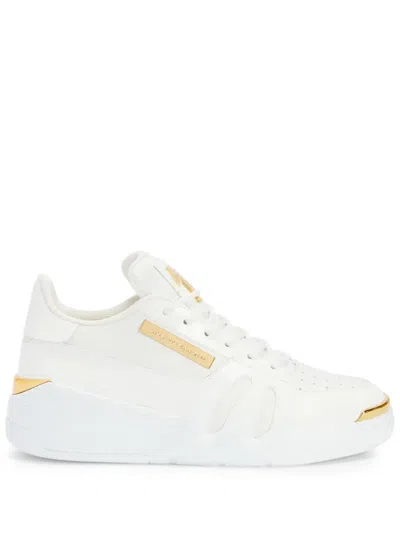 Giuseppe Zanotti Talon In White