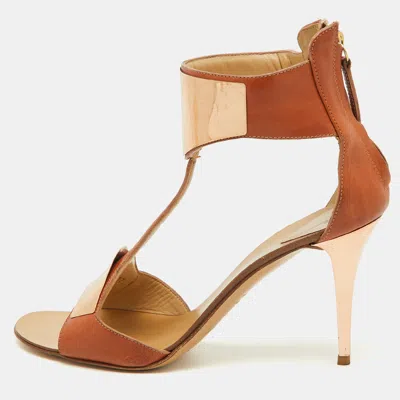 Pre-owned Giuseppe Zanotti Tan Leather Metal Detail T-strap Sandals Size 37.5