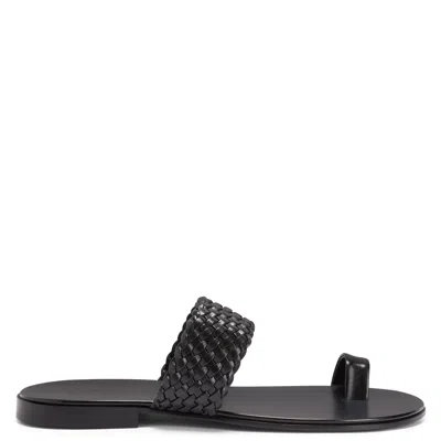 GIUSEPPE ZANOTTI THIBAUT