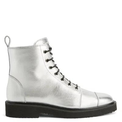Giuseppe Zanotti Thora In Silver