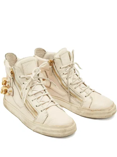 Pre-owned Giuseppe Zanotti Vintage 1148685 White In Neutral