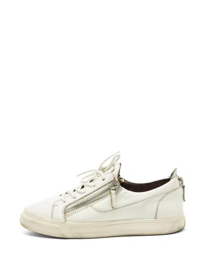 Pre-owned Giuseppe Zanotti Vintage Frankie Leather Sneakers In White