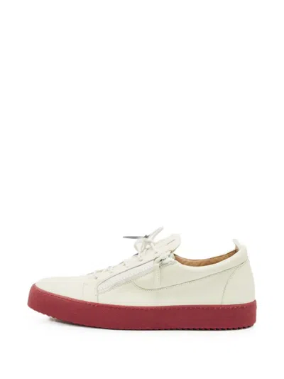 Pre-owned Giuseppe Zanotti Vintage Frankie Low-top Zip-detail Leather Sneakers In White
