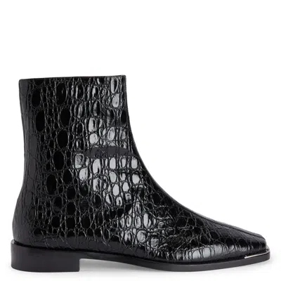 Giuseppe Zanotti Westport Booties In Black