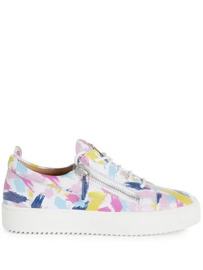 Giuseppe Zanotti 게일 브러시스트로크 프린트 로우탑 스니커즈 In White