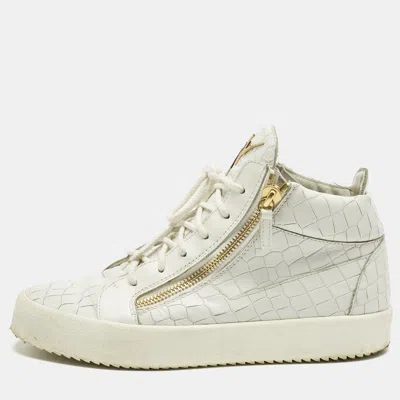 Pre-owned Giuseppe Zanotti White Croc Embossed Leather Kriss Lace Up Sneakers Size 43.5