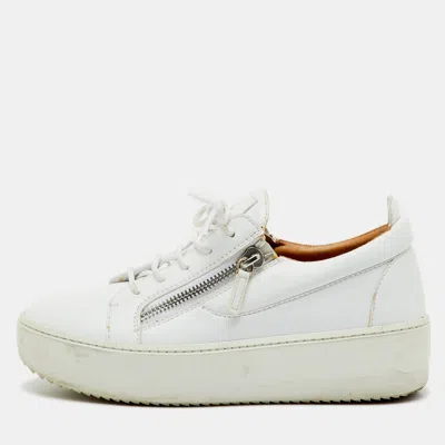 Giuseppe Zanotti White Leather Frankie Low Top Platform Sneakers