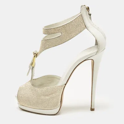 Pre-owned Giuseppe Zanotti White Leather Gold Strass Buckle Sandals Size 37
