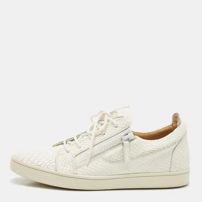 Pre-owned Giuseppe Zanotti White Snakeskin Embossed Leather Frankie Sneakers Size 40