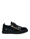 Giuseppe Zanotti Sneakers In Black
