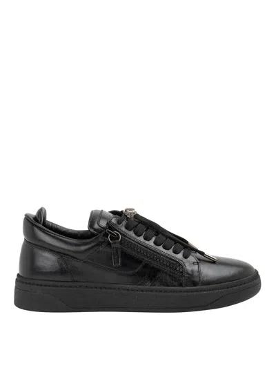 Giuseppe Zanotti Gz94 Logo-patch Sneakers In Black