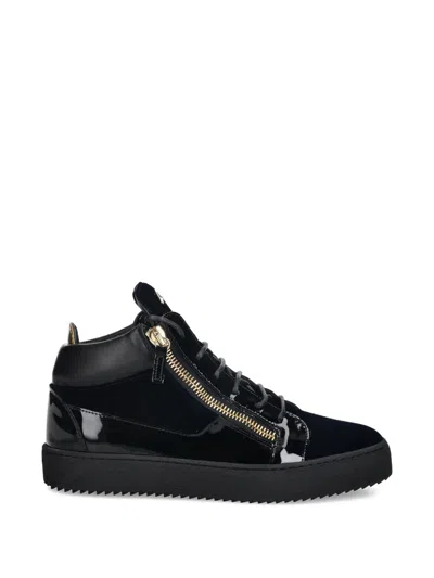 Giuseppe Zanotti Zip-detail Sneakers In Black