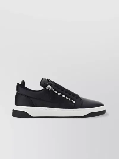 Giuseppe Zanotti Zipper Detail Calfskin Sneakers In Black