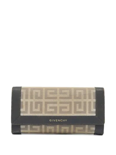 Pre-owned Givenchy 1136138 Beige In Neutral