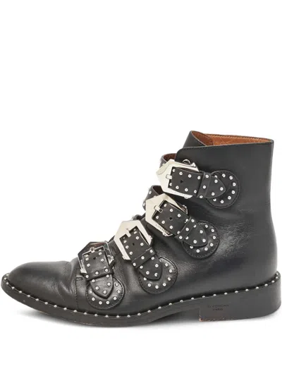 Pre-owned Givenchy 1141032 Black