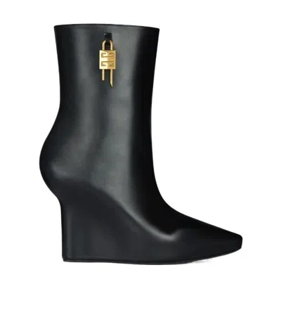 GIVENCHY GIVENCHY LOCK PLAQUE DETAIL WEDGE BOOTS