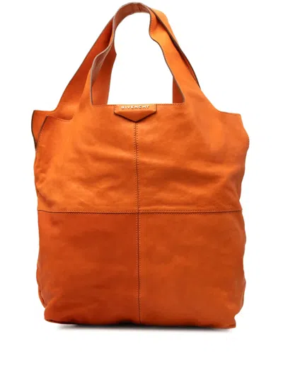 Pre-owned Givenchy 2010-2026 Leather George V Tote Bag In Orange