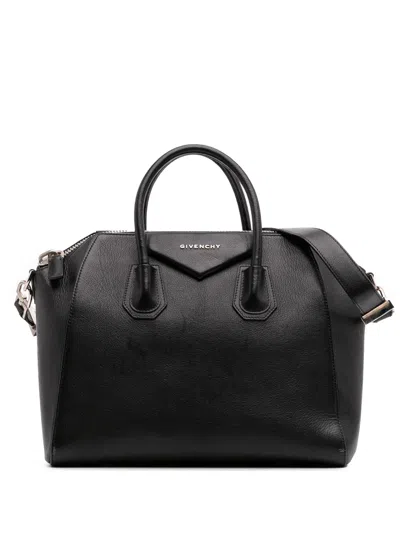 Pre-owned Givenchy 2013 Medium Calfskin Antigona Satchel