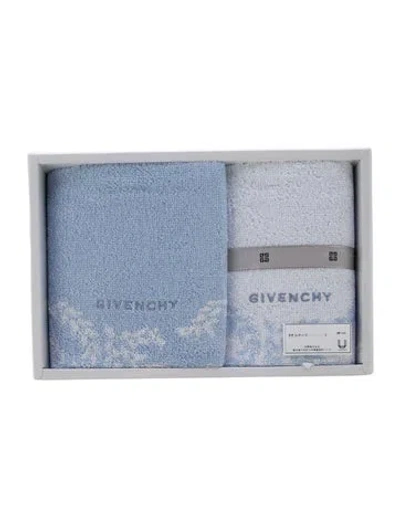 Pre-owned Givenchy 2-piece Towel Set In White