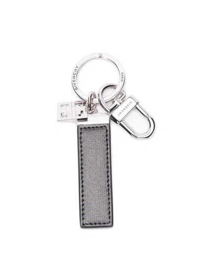 Givenchy 4g Classic Keyring In Black