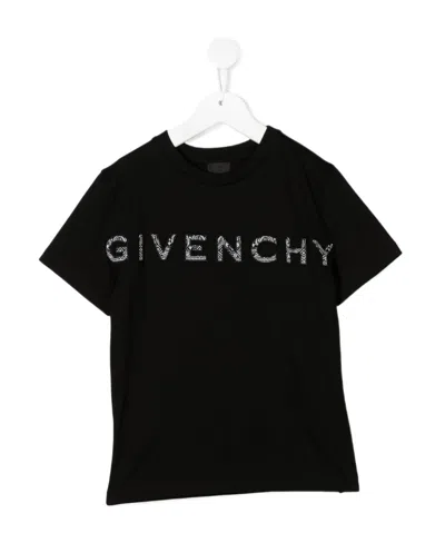 Givenchy 4g Logo Patch T-shirt In Black