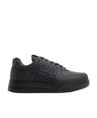 GIVENCHY GIVENCHY G4 LOGO DETAILED LOW-TOP SNEAKERS