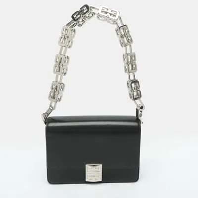 Pre-owned Givenchy 4g Medium Black Leather Shoulder Bag