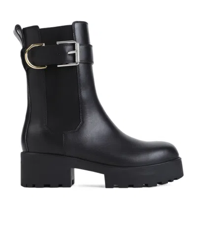GIVENCHY GIVENCHY 4G DEBOSSED BUCKLED CHELSEA BOOTS