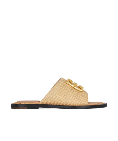 GIVENCHY GIVENCHY 4G PLAQUE RAFFIA FLAT MULES