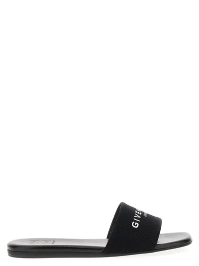 Givenchy 4g Flat Slide Sandal In White/black