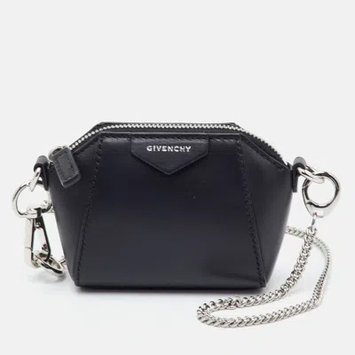 Pre-owned Givenchy Antigona Baby Black Leather Crossbody Bag