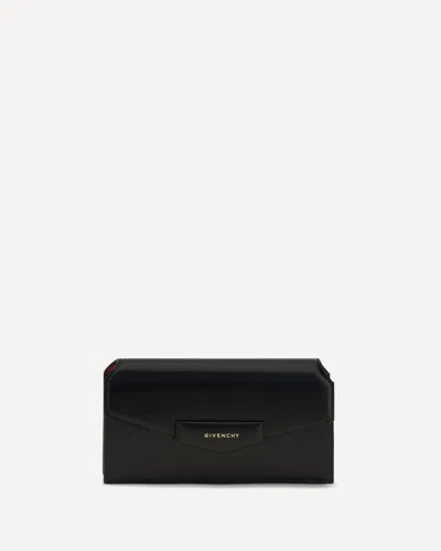 Givenchy Antigona Box Leather Pouch With Chain In Nero