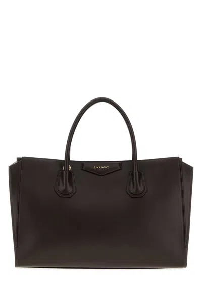 Givenchy Antigona Catchall - Medium Bag In Brown
