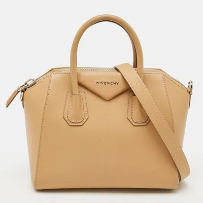 Pre-owned Givenchy Antigona Small Beige Leather Satchel In Sand