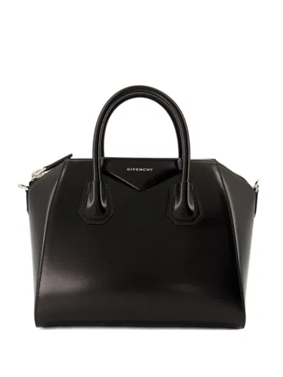 Givenchy Antigona Small Tote Bag In Black