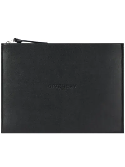 Givenchy Antigona Stamped Large Pouch In Leather In Black