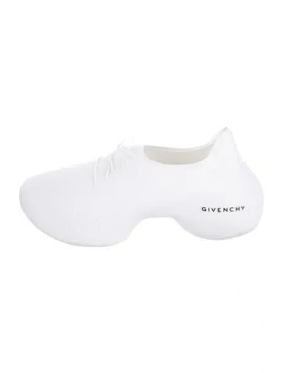 Pre-owned Givenchy Athletic Sneakers In White